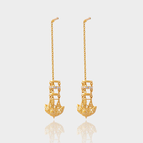 Tuwaiq Earrings – Diamond | 18K Gold