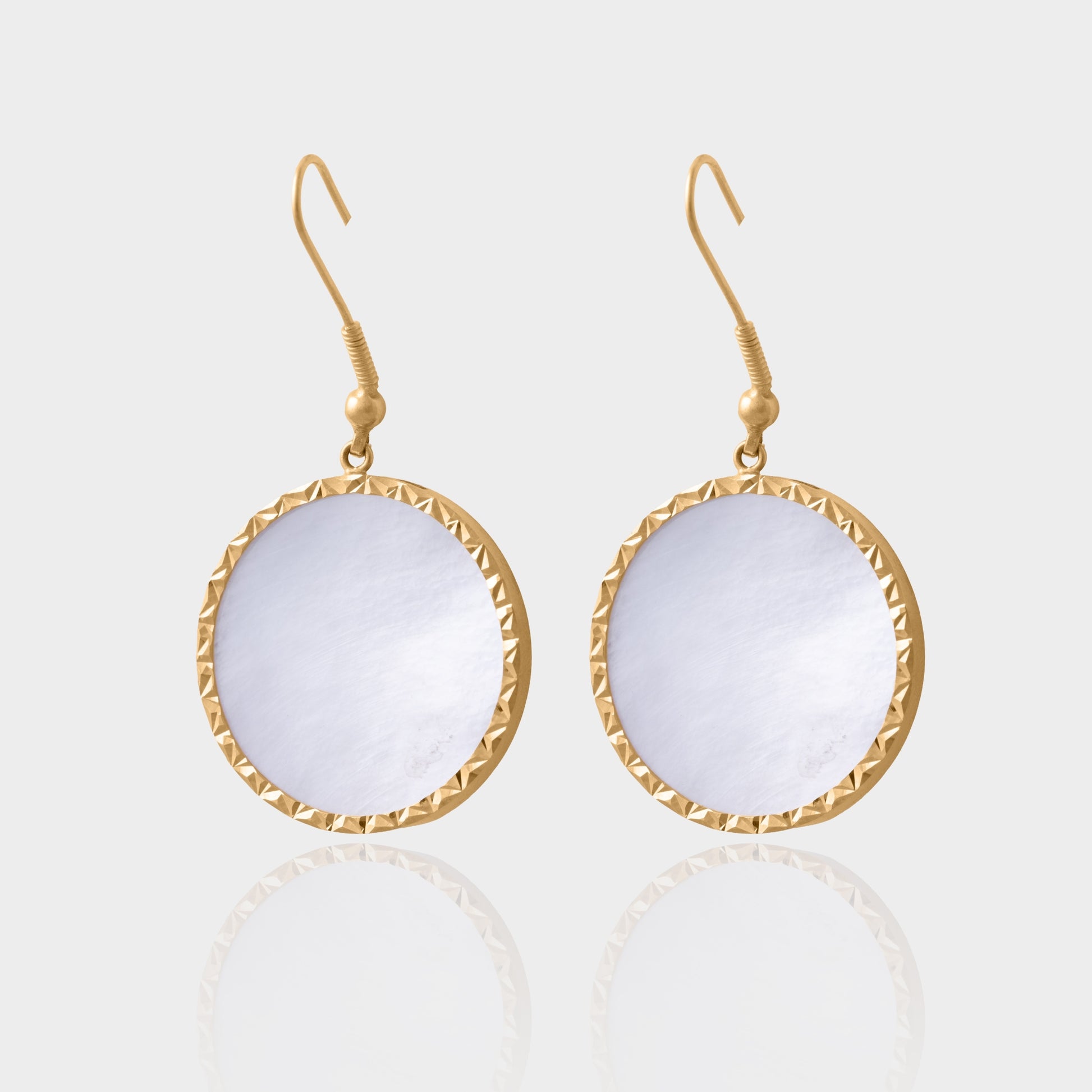 حلق عذبة عيار 21 مع صدف صديفي