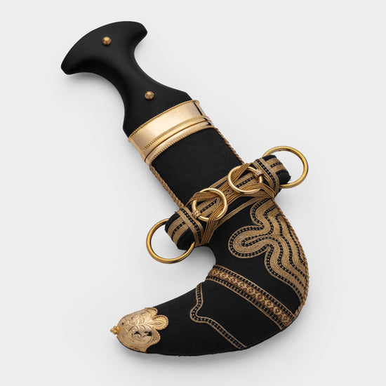 خنجر حنيش بمقبض أسود إصدار رقم 8