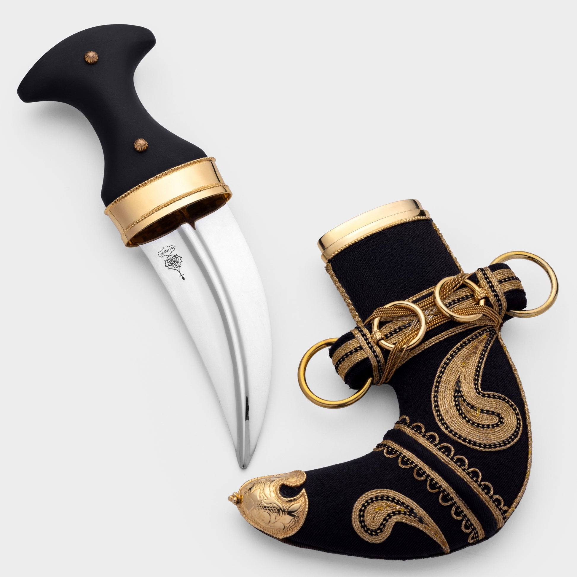 خنجر حنيش بمقبض أسود إصدار رقم 2