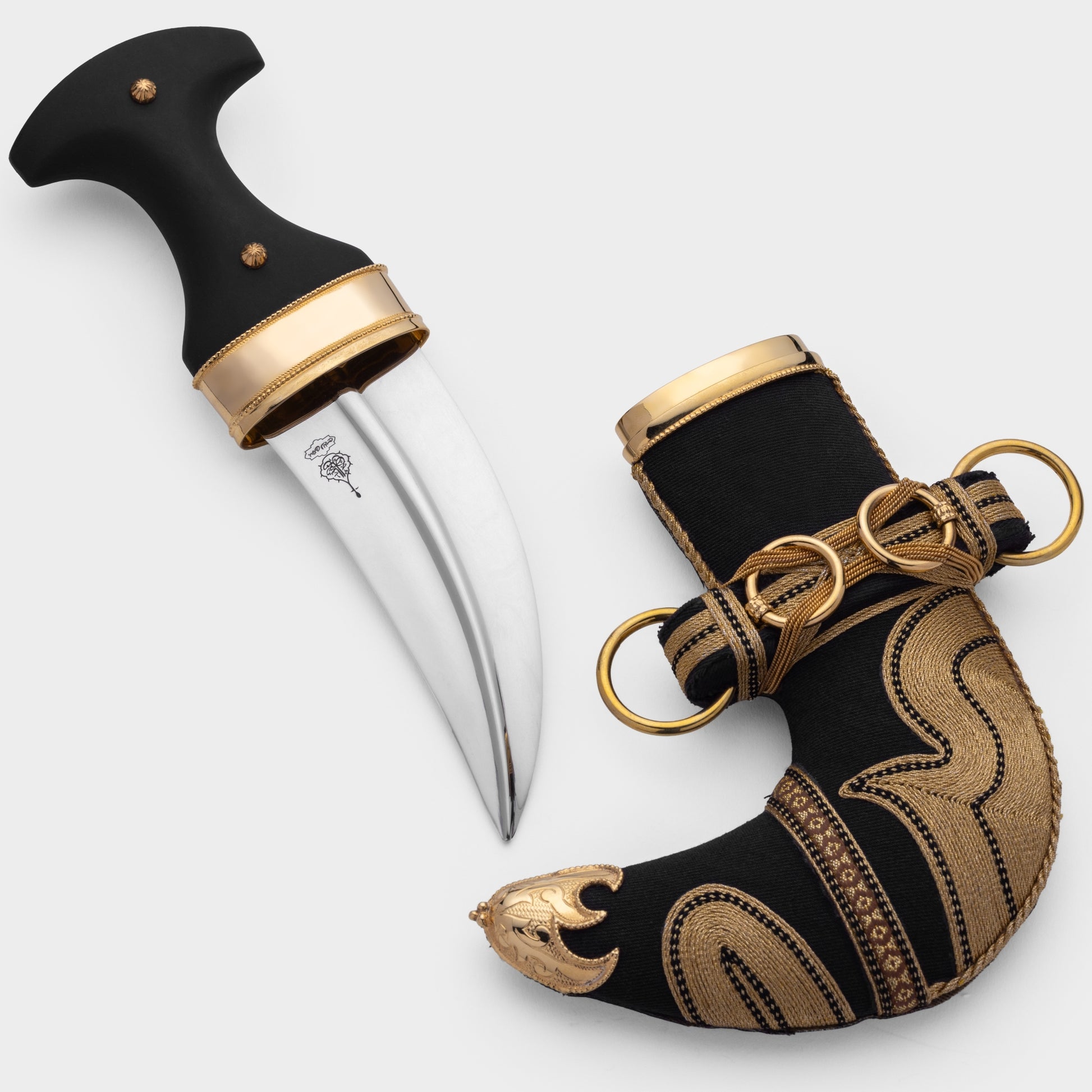 خنجر حنيش بمقبض أسود إصدار رقم 4