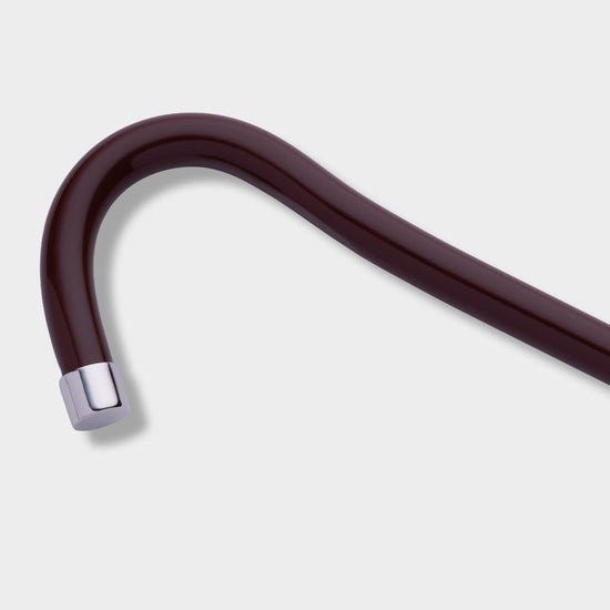 عصا رزن بني غامق مطعمة بالفضة